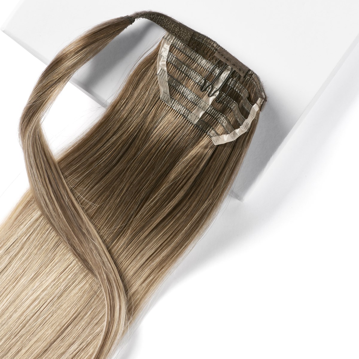 Alternativ bild 1 för Rapunzel of Sweden Hair Pieces Sleek Ponytail 50 cm Dark Ashy Blonde B