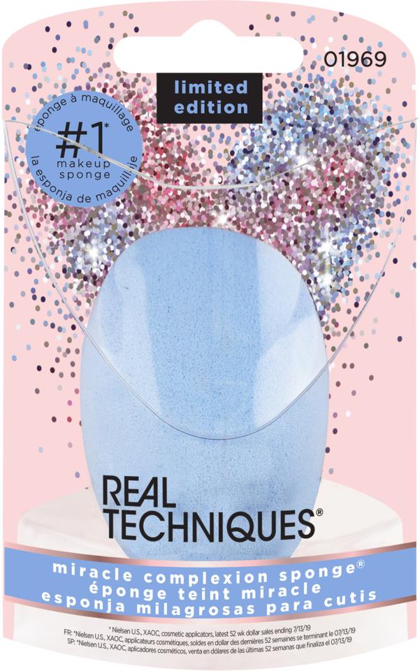 Real Techniques  Miracle Complexion Sponge- Love Ever