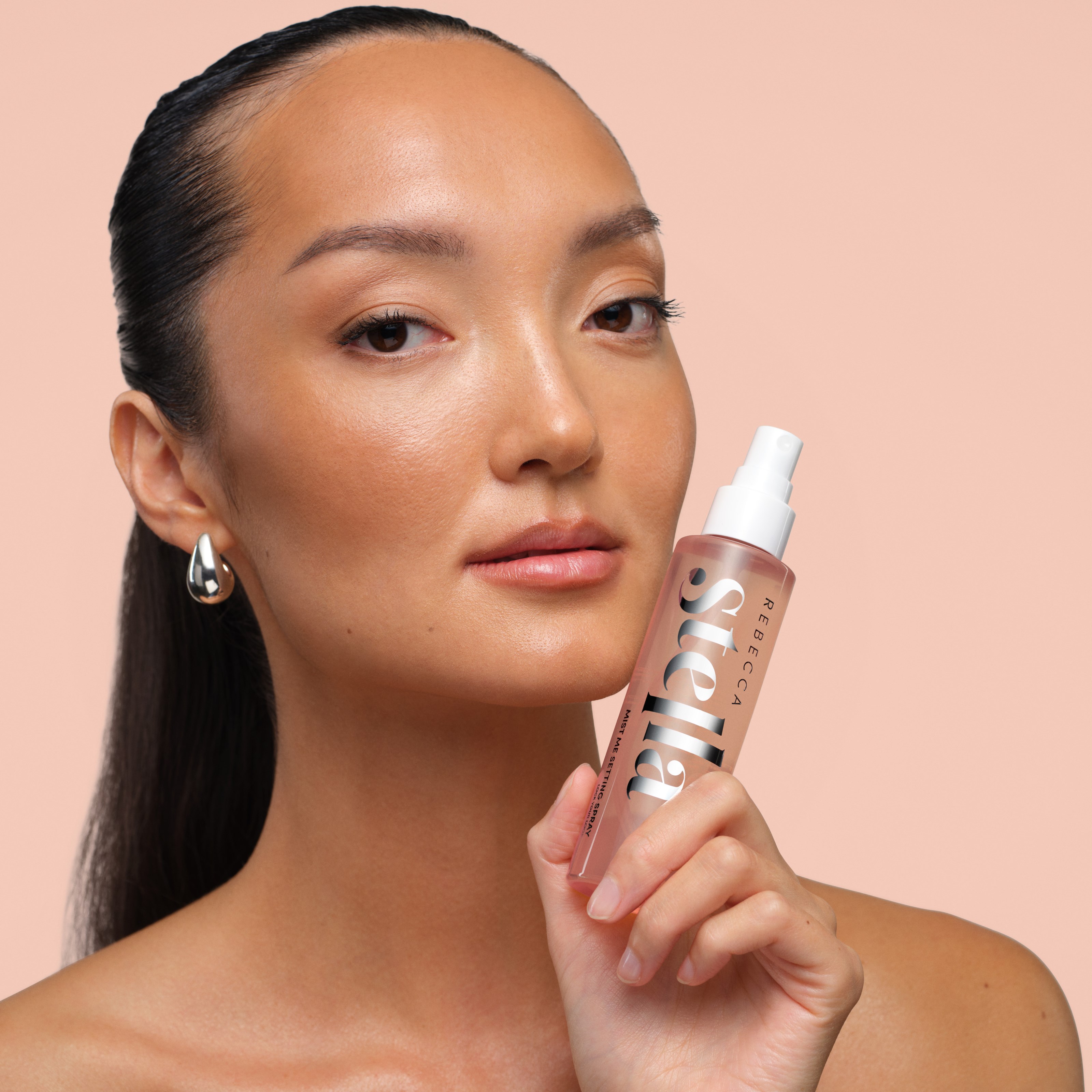Rebecca Stella Mist Me Setting Spray 100 ml (obrázok 4)