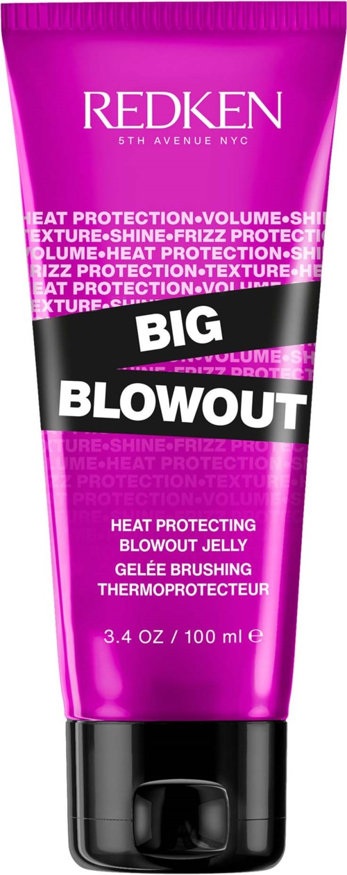 En rosa tub med Redken Big Blowout värmeskyddande blowout-gelé för hårstyling.