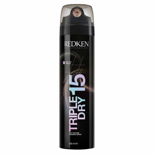 En svart sprayburk med pump, märkt Redken Triple J15 Dry för hår, rymmer 250 ml.
