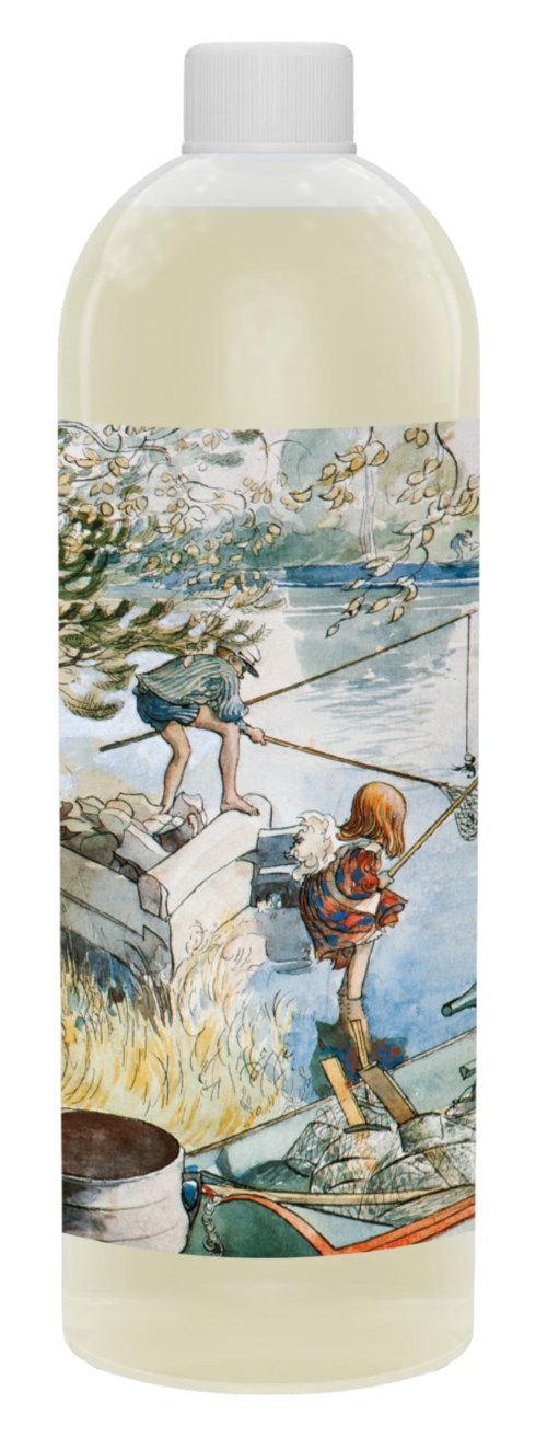 Een fles met een kleurrijke illustratie van kinderen die vissen bij het water, naast bomen en een boot.