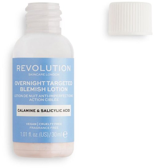 En liten flaska med hudvårds lotion, vit lock och blå etikett, innehållande 30 ml aknebehandling.