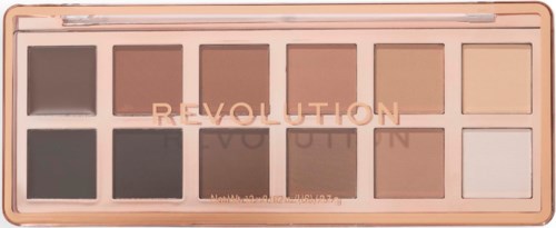 En makeup-palett med tolv nyanser, från mörk till ljus, i ett rosa fodral. Ordet "REVOLUTION" står på den.