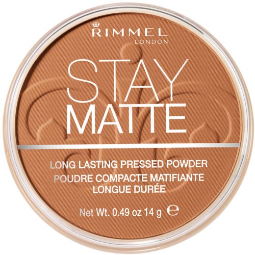 Rimmel Stay Matte prasowany puder w okrągłym opakowaniu, jasno do średnio brązowy kolor, z białym tekstem na górze.