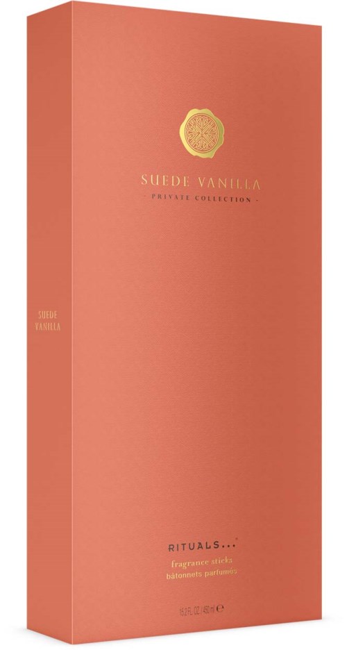 En rosa eske med vaniljeduft, gulllogo og tekst om Sudef Vanilla og Rituals.