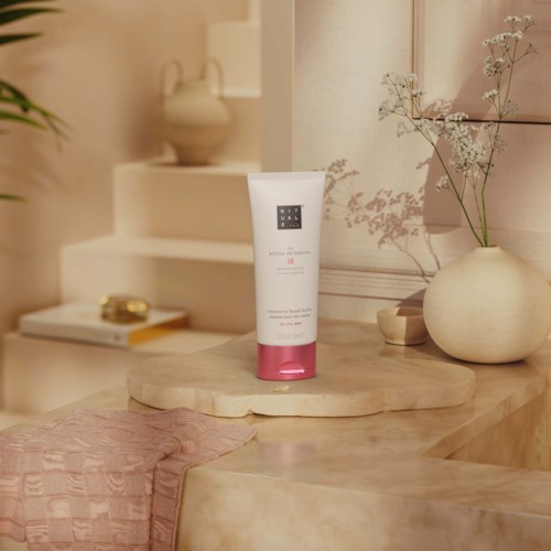 Бальзам для рук Rituals The Ritual of Sakura Hand Balm, цветы вишни и рисовое молоко, для сухой кожи, 70 мл — фото 6