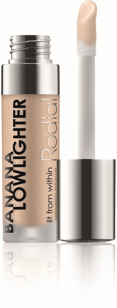 En liten flaske med hudpleieprodukt og påføring, merket 'BANG BLOW LIGHTER' og 'Radii'.