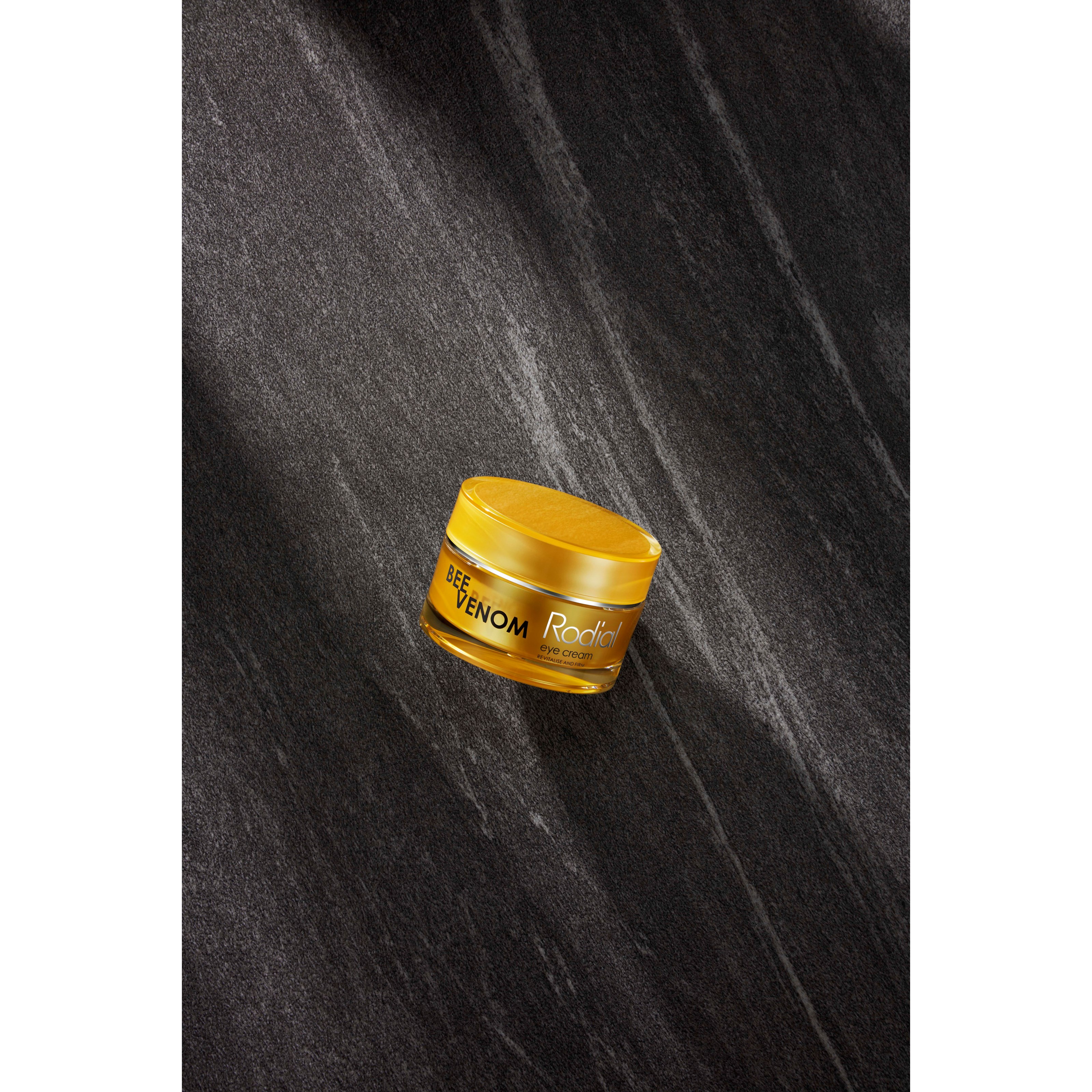 Rodial Bee Venom Eye Cream 25 ml (obrázok 3)