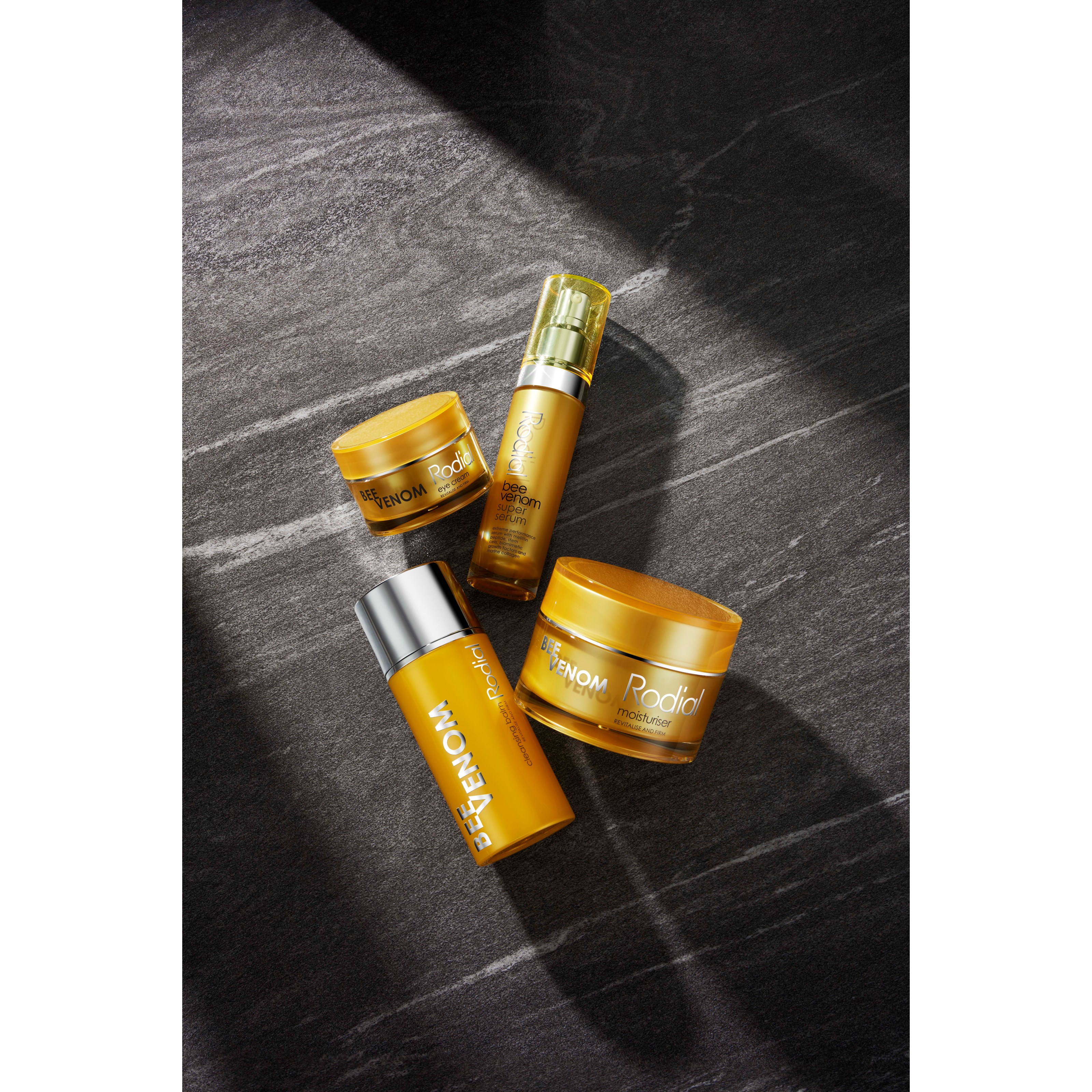 Rodial Bee Venom Eye Cream 25 ml (obrázok 5)