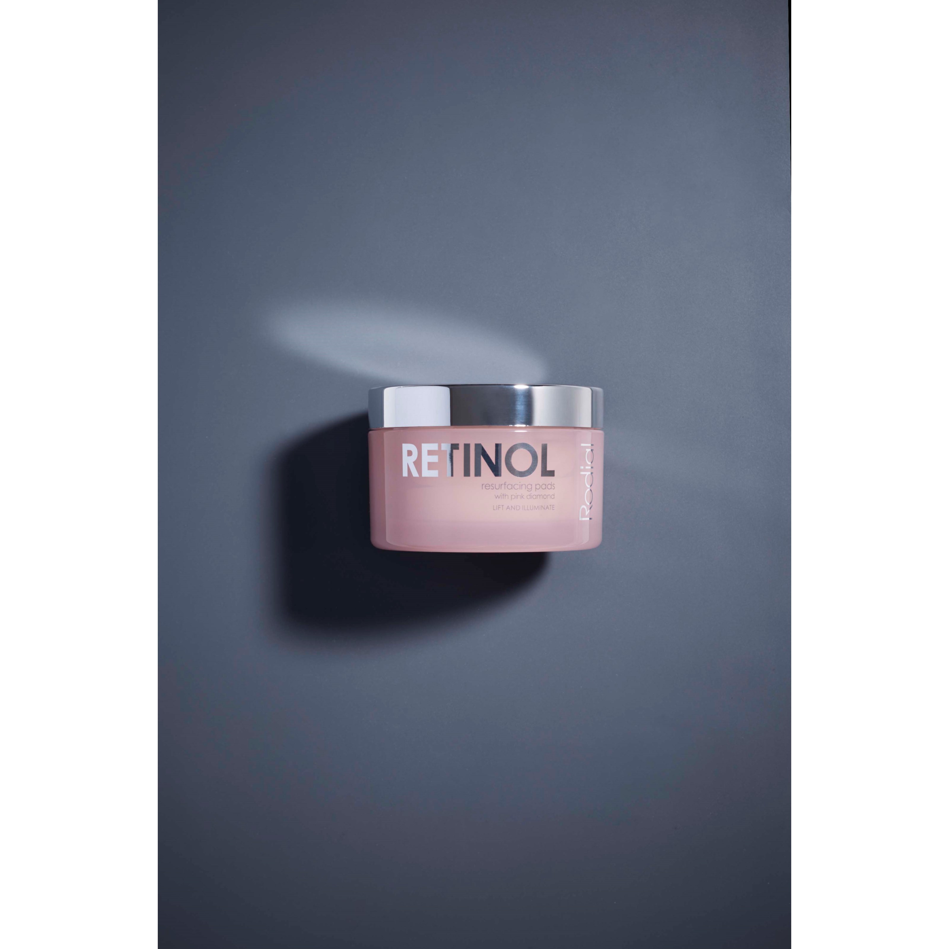 Rodial Pink Diamond Retinol Resurfacing Pads (obrázok 5)