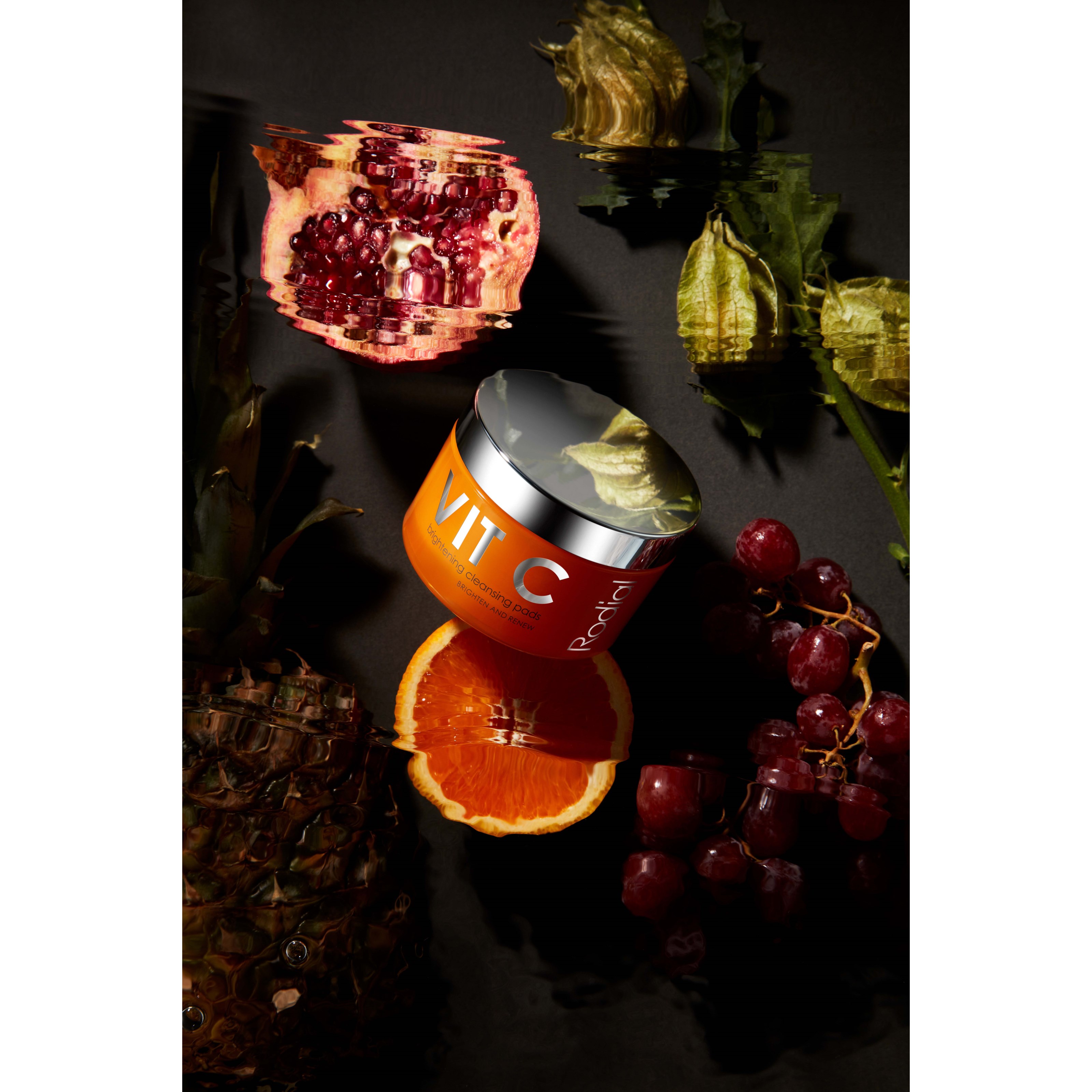 Rodial Vitamin C Brightening Cleansing Pads (obrázok 5)