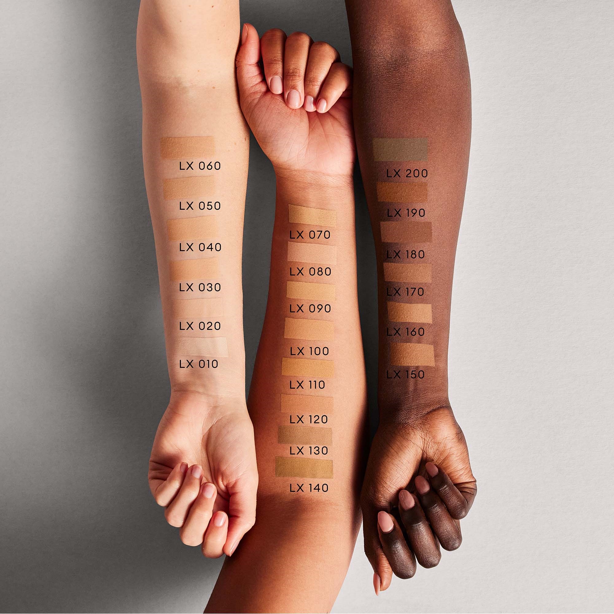 Rose Inc Softlight Luminous Hydrating Concealer LX 030 (obrázok 6)