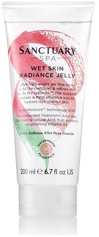 En tube fra Sanctuary Spa Wet Skin Radiance Jelly med vann, rosa og hvit design, 200 ml kapasitet og hudpleietekst.