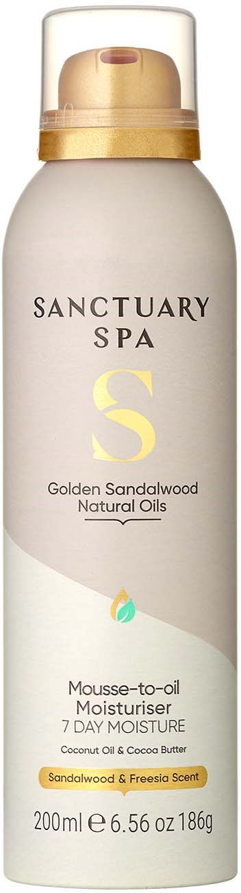 En lång, vit flaska med guldkork visar varumärke för Sanctuary Spa, med information om Sandelträdoft och fuktighetskräm.