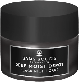 Musta rasia, jossa luki 'Deep Moist Depot' ja 'Black Night Care', viittaa yökosmetiikkatuotteeseen.