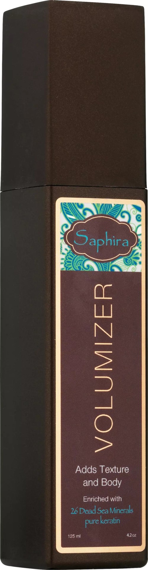 En svart flaska med en etikett som säger 'Saphira VOLUME R' och information om att tillföra textur och volym.