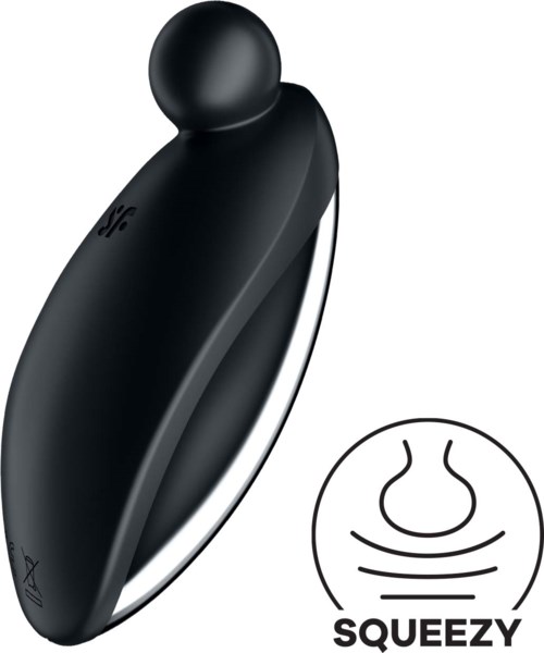 En svart personlig massasjer med et rundet hode og enkelt design. Inkluderer en SQUEEZY-logo og en illustrasjon av en nese.