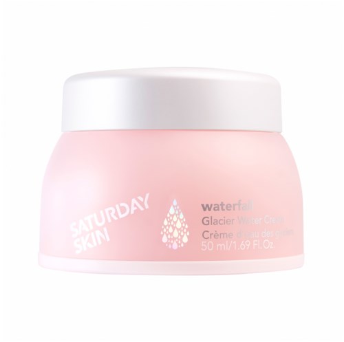 Ljusrosa behållare med vitt lock, märkt som Saturday Skin Waterfall Glacier Cream, 50 ml. Enkel design, hudvårdsprodukt.