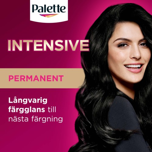 En kvinne med langt svart hår smiler, på rosa bakgrunn med tekst om hårfarge og varighet.