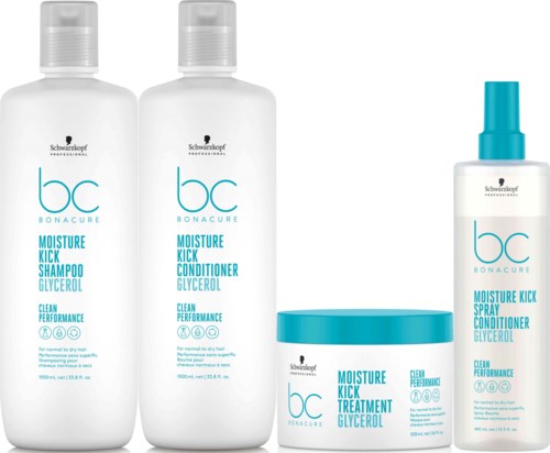 Et sett med hårpleieprodukter som inkluderer sjampo, balsam, behandling og spray, alle merket med "Moisture Kick" og "Clean Performance."
