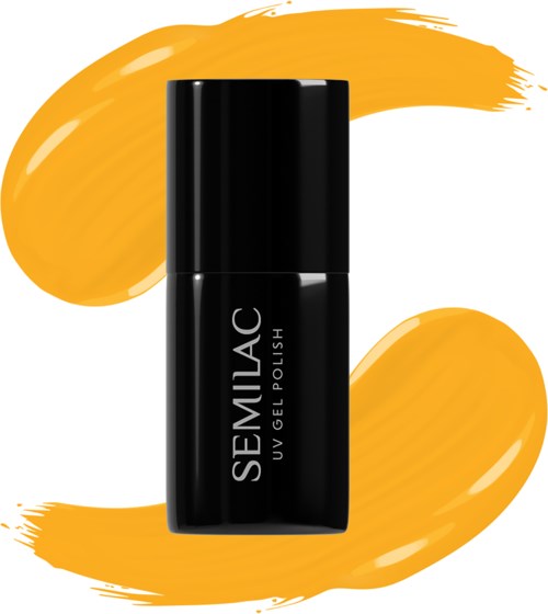 En svart flaske med Semilac UV-gel neglelakk med oransje penselstrøk i bakgrunnen.