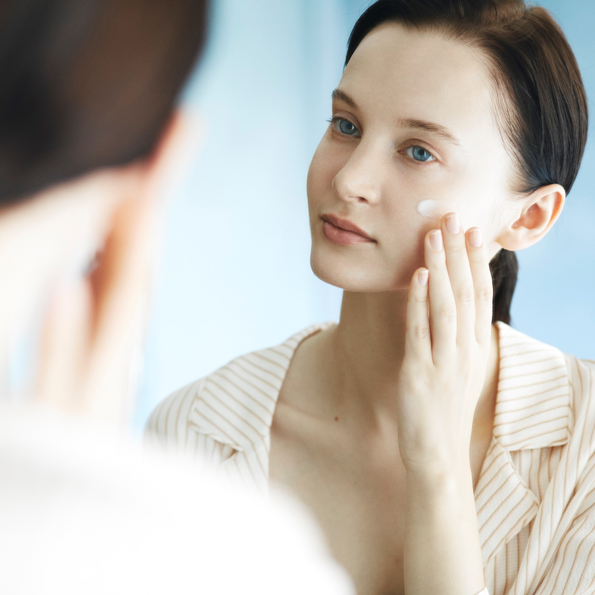 Sensai Absolute Silk Illuminative Cream 40 ml (obrázok 10)