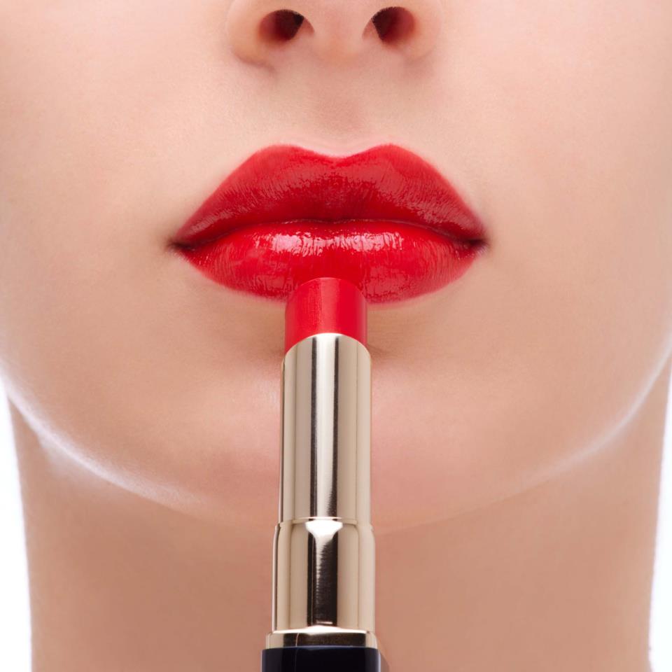 Sensai Lasting Plump Lipstick LP01 Ruby Red 3,8 g