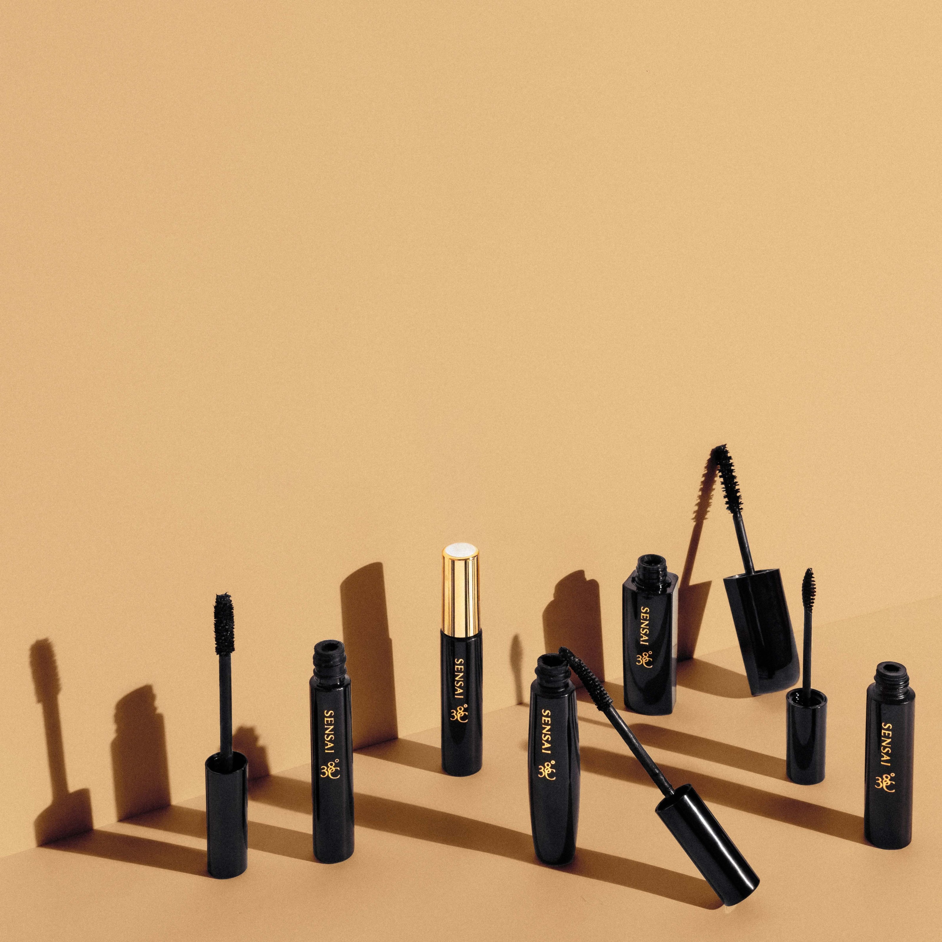 Sensai Mascara 38C Separating & Lengthening 01 Black 7 ml (obrázok 3)
