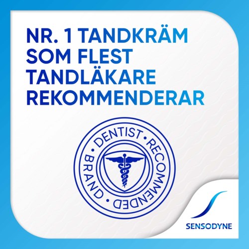 Ett vitt och blått tandvårdsproduktpaket med text på svenska, en blå logotyp med en Caduceus och Sensodyne-logotyp.
