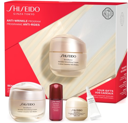 Motivanti-rynke-krem og hudpleieprodukter fra Shiseido i en rød og hvit eske, inkluderer fuktighetskrem og serumflasker.