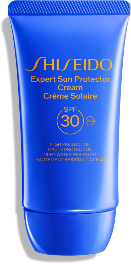 Blå tub med Shiseido Expert Sun Protector Cream med SPF 30, vattenavvisande, högt skydd.