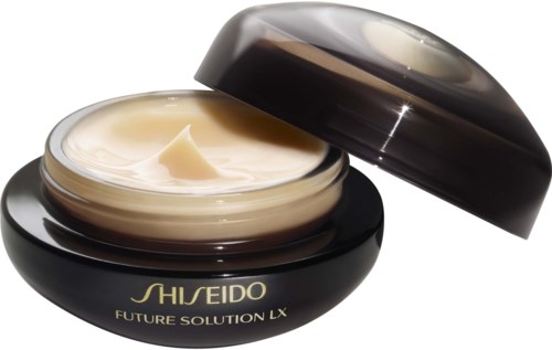 En svart beholder med lokk, fylt med krem, merket 'Shiseido Future Solution LX'.