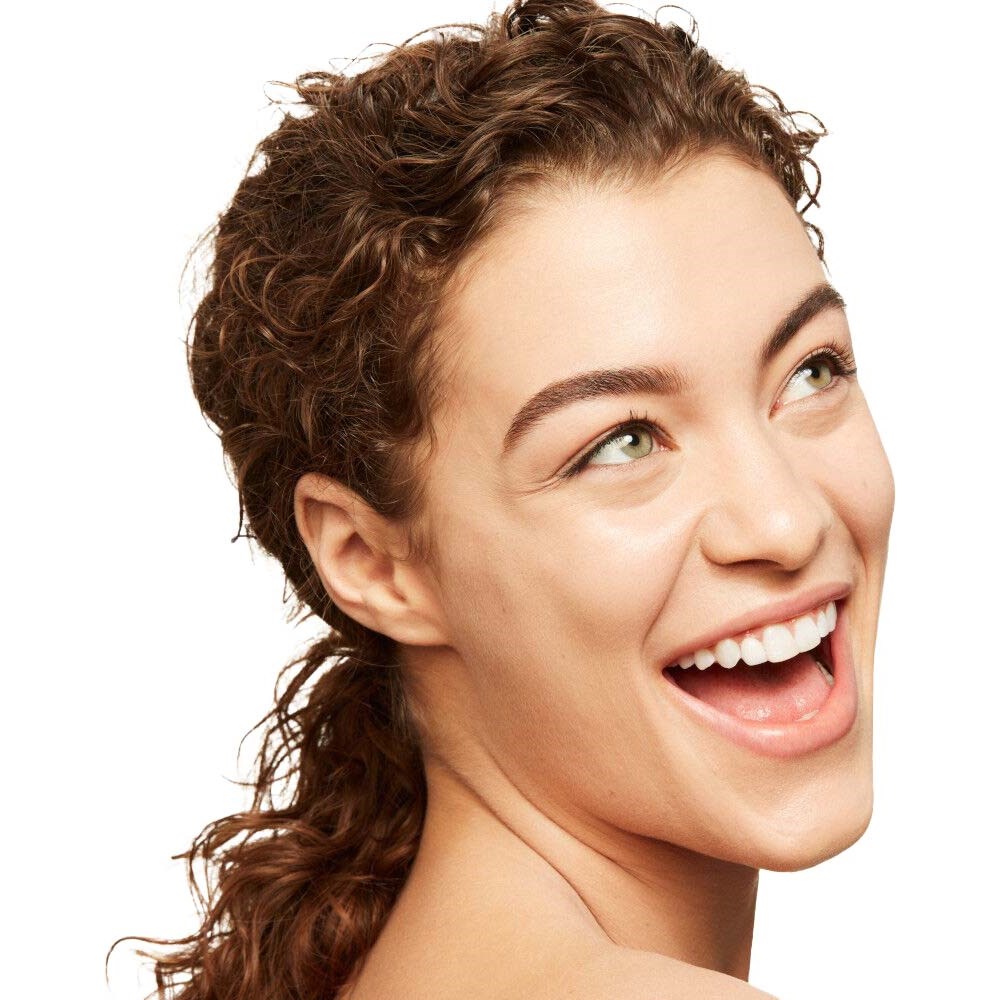 Shiseido Synchro Skin Radiant Lifting Foundation 220 (obrázok 5)