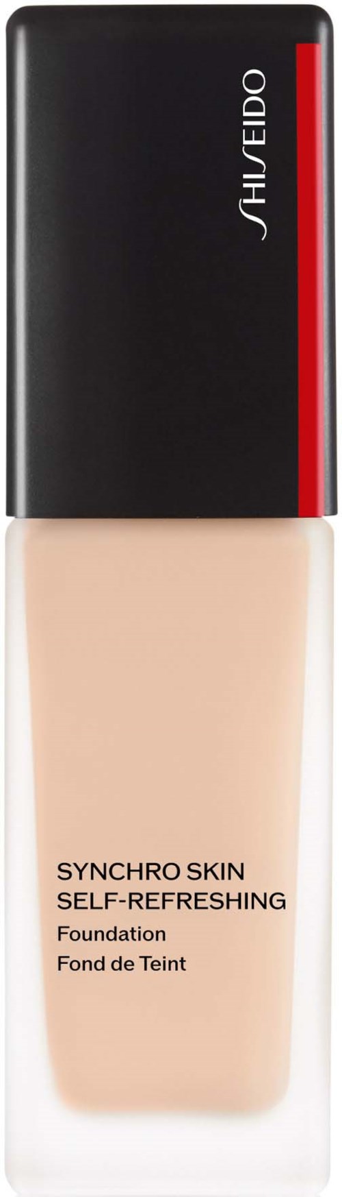 En beige foundationflaska med svart lock och röd rand, märkt "Shiseido Synchro Skin Self-Refreshing Foundation."