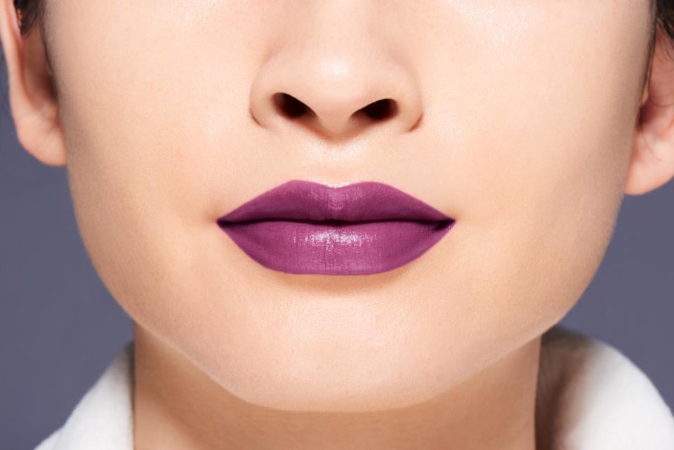 Shiseido Visionairy Gel Lipstick 215 Future shock