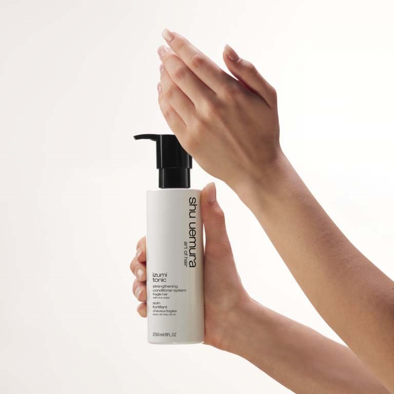Shu Uemura izumi tonic Strengthening Conditioner 250 ml - odżywka do w (obrázok 4)