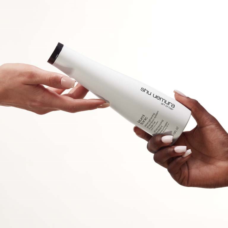Shu Uemura izumi tonic Strengthening Shampoo 300 ml - szampon do włosó (obrázok 4)