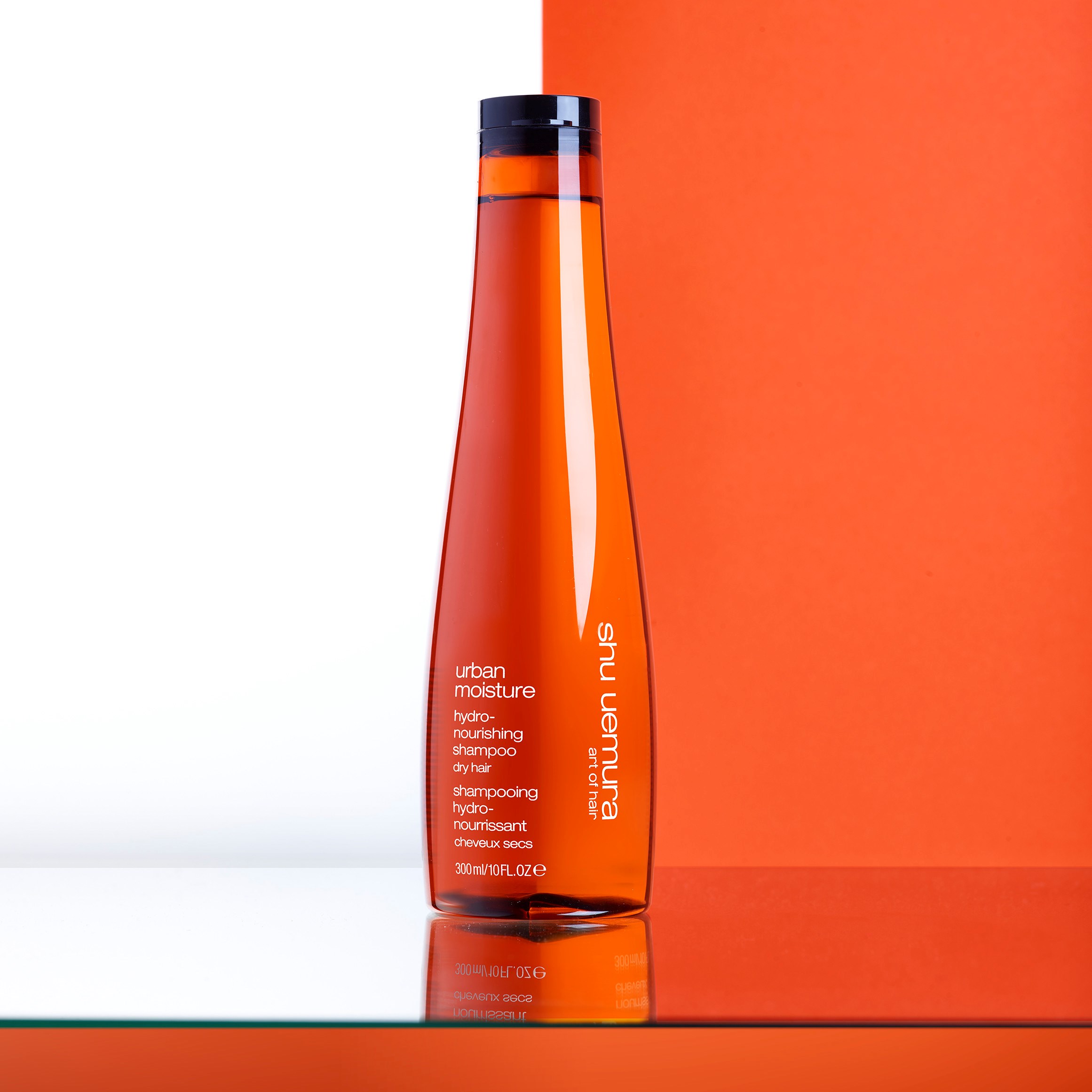 Shu Uemura Urban Moisture Urban Moisture Shampoo 300ml - szampon do wł (obrázok 7)