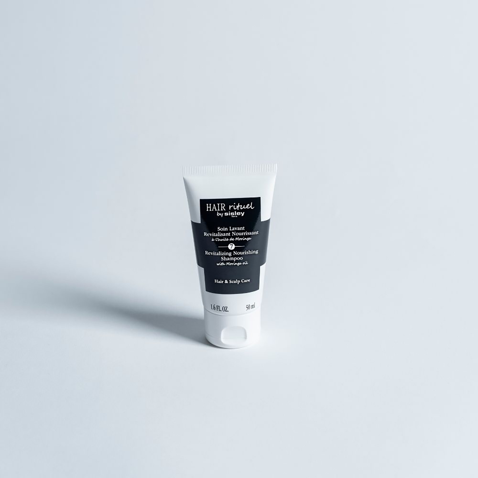 Sisley Hair Rituel by Sisley Revitalizing Nourishing Shampoo 50 ml (obrázok 3)