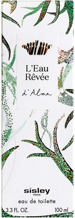 Et blomsterdesign med grønne og røde blader rundt en hvit bakgrunn med tekst om parfyme.