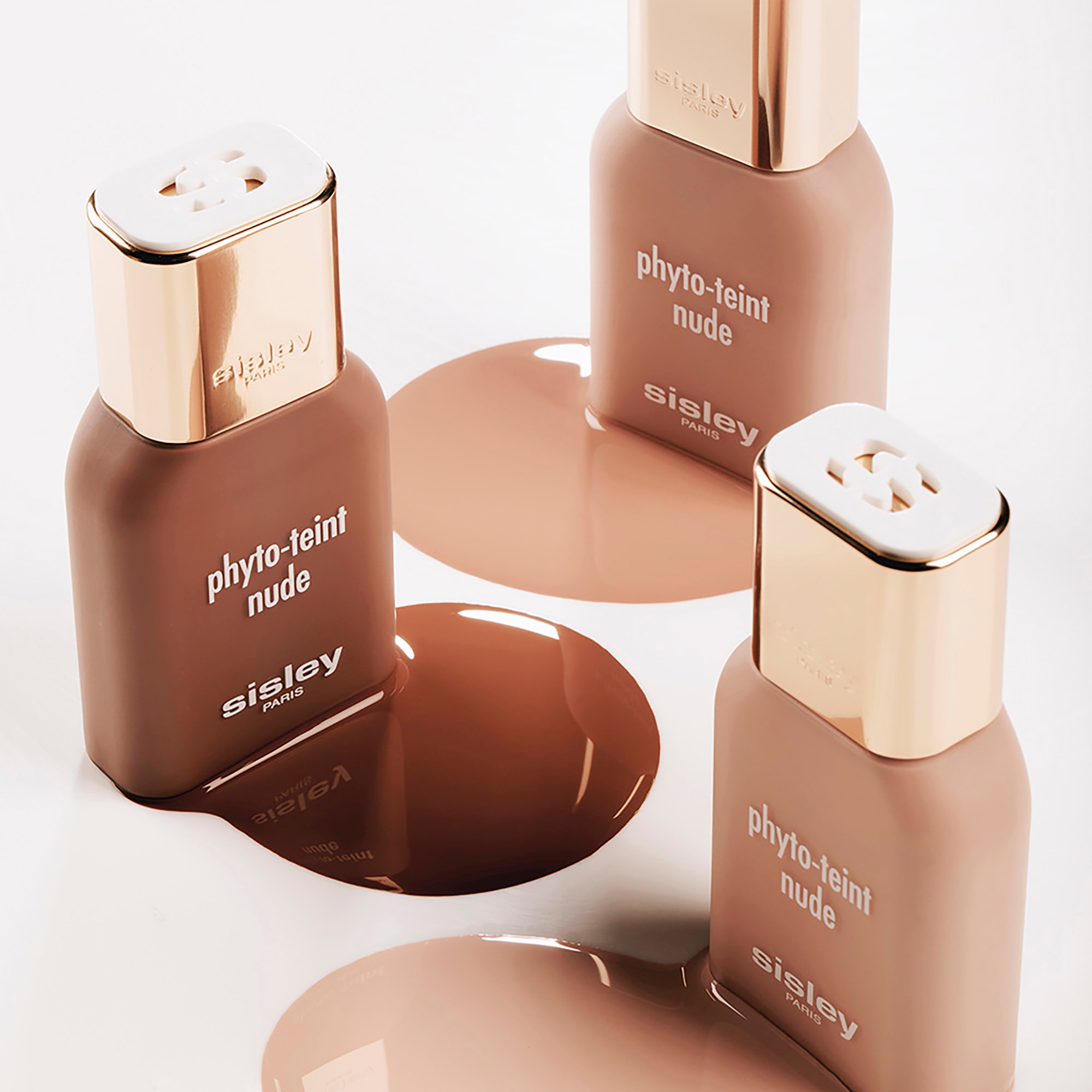 Sisley Phyto-Teint Nude 3W1 Warm Almond (obrázok 4)