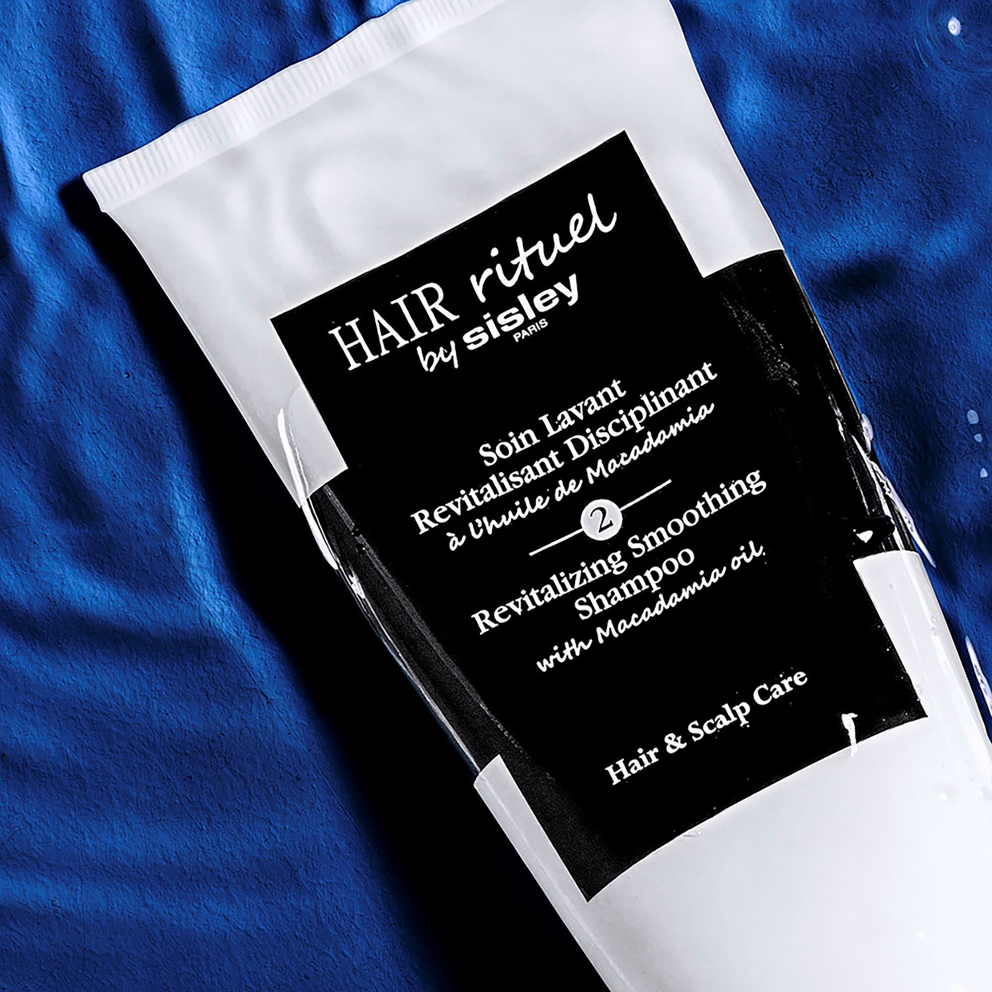 Sisley Hair Rituel by Sisley Revitalizing Smoothing Shampoo 200 ml (obrázok 3)
