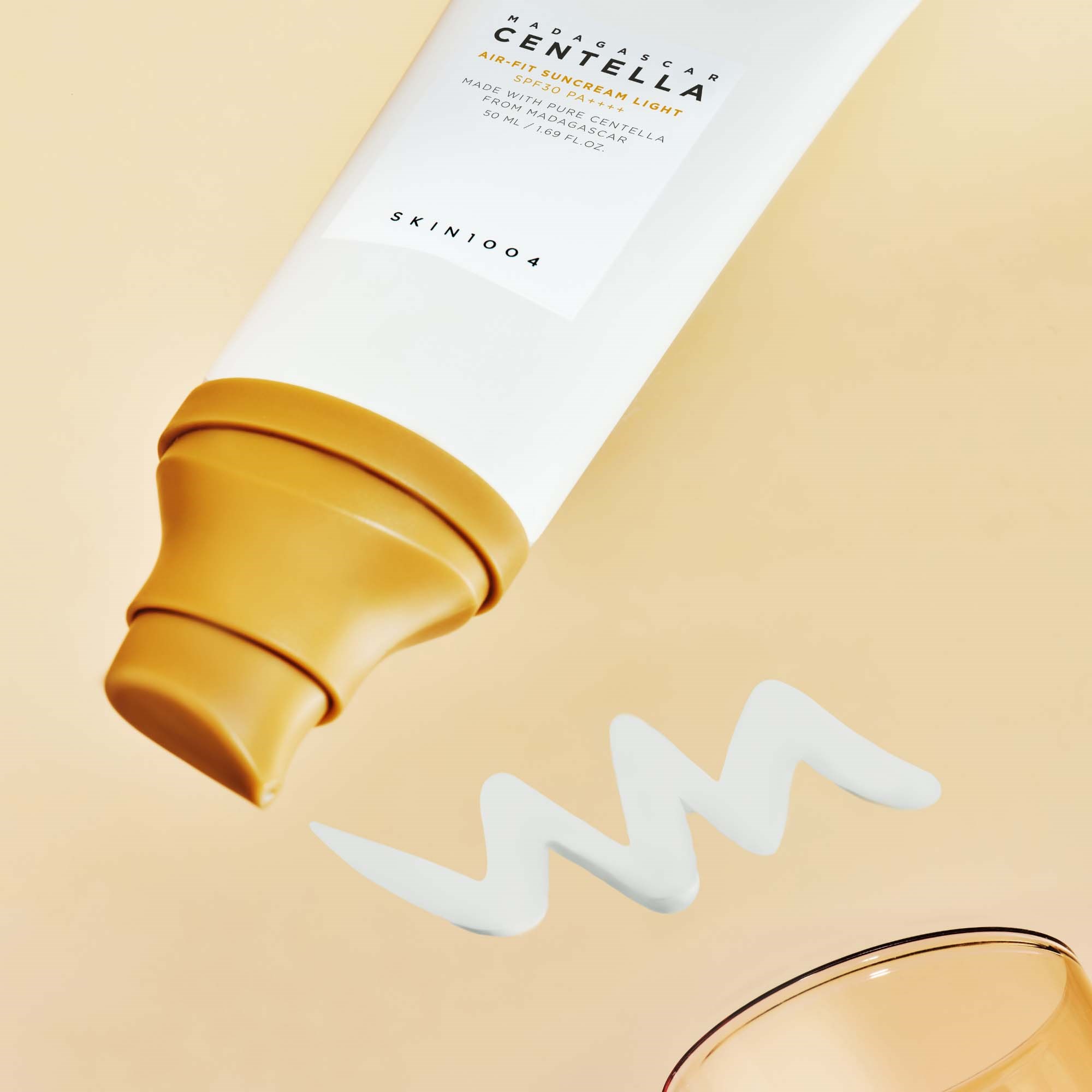 SKIN1004 Madagascar Centella Air-Fit Suncream Light 50 ml (obrázok 5)