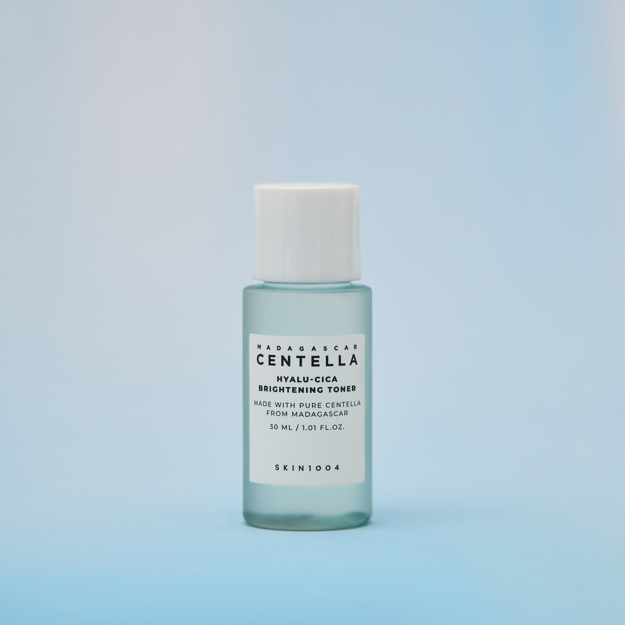 SKIN1004 Madagascar Centella Hyalu-Cica Brightening Toner 30 ml (obrázok 3)