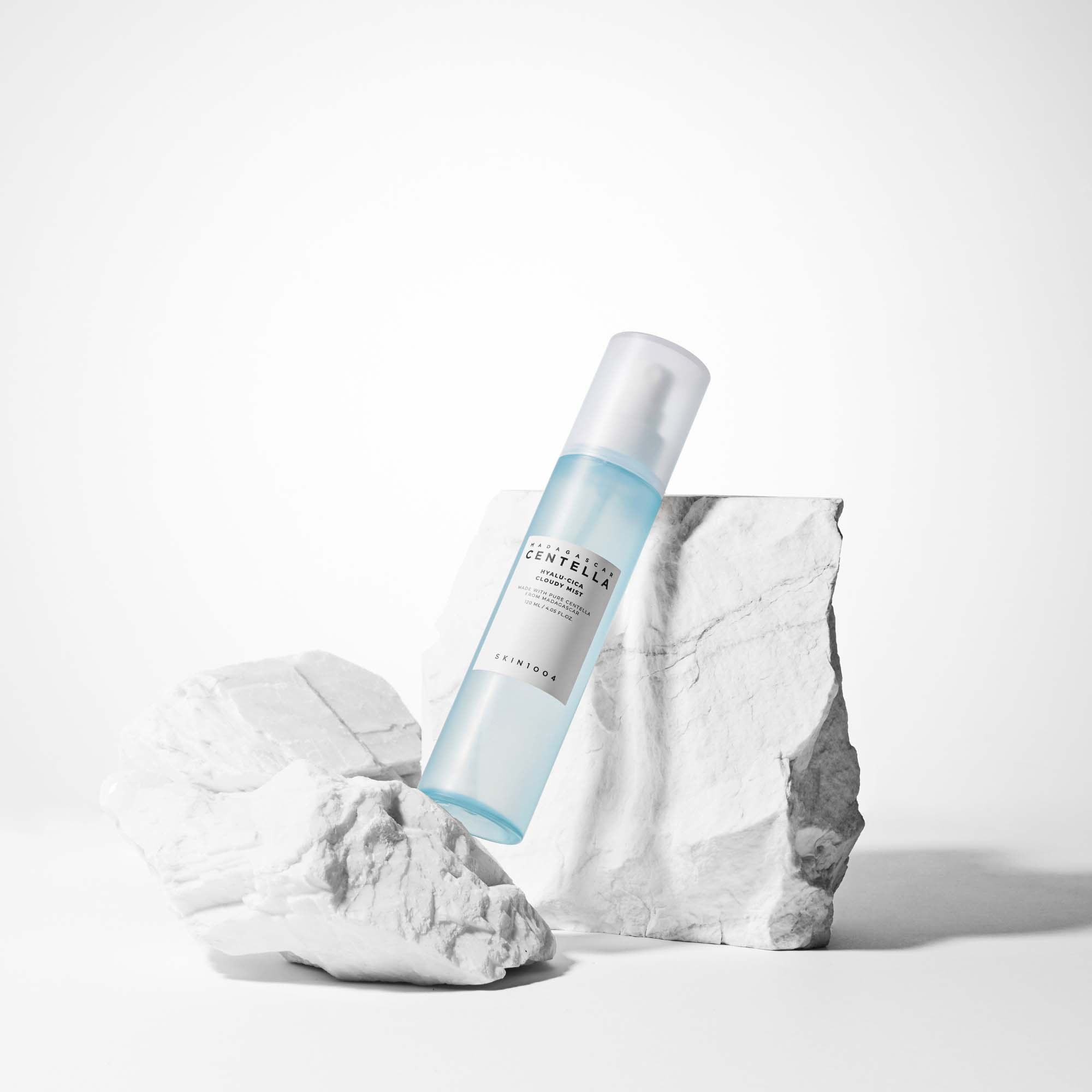 SKIN1004 Madagascar Centella Hyalu-Cica Cloudy Mist 120 ml (obrázok 9)