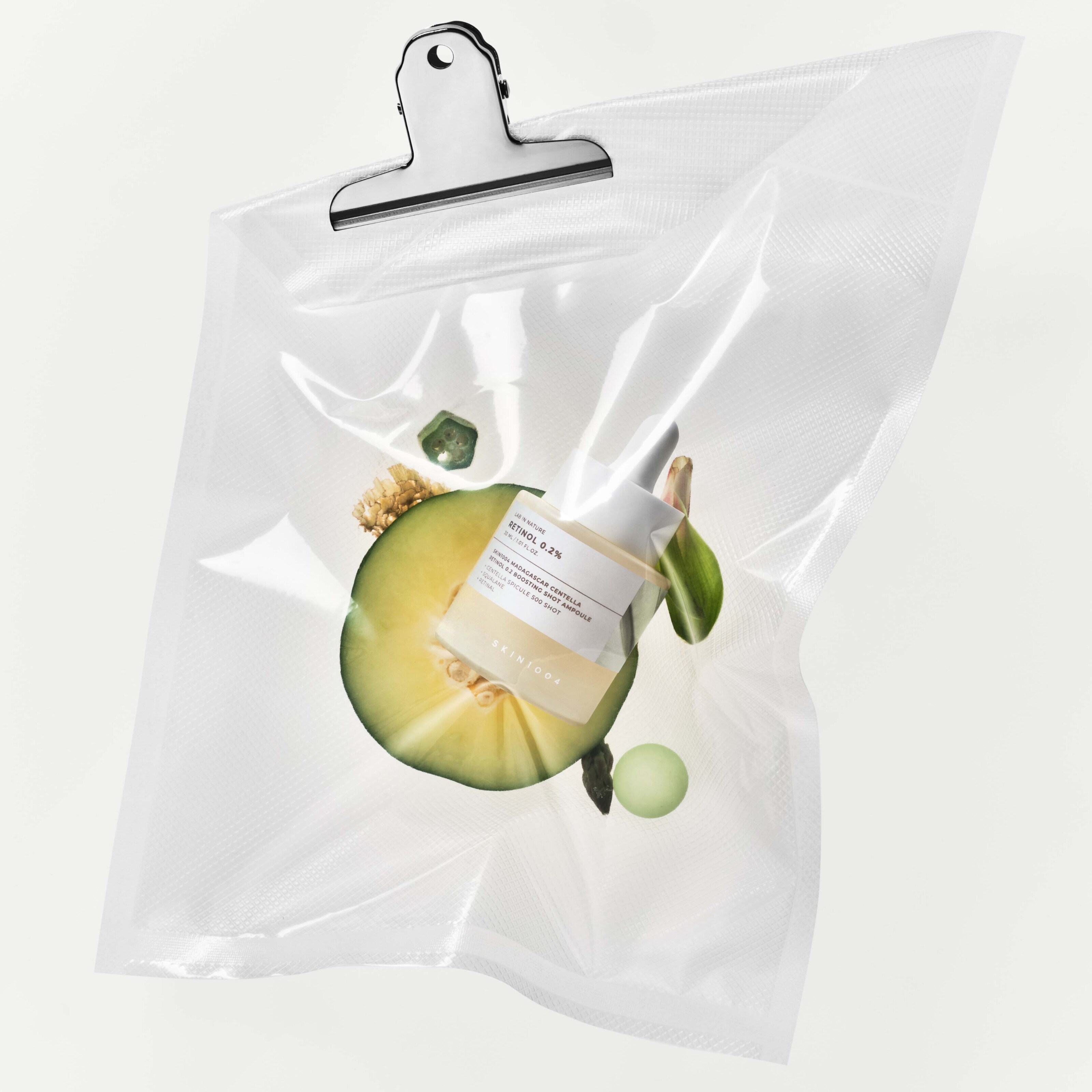 SKIN1004 Madagascar Centella Retinol 0.2 Boosting Shot Ampoule (zdjęcie 8)