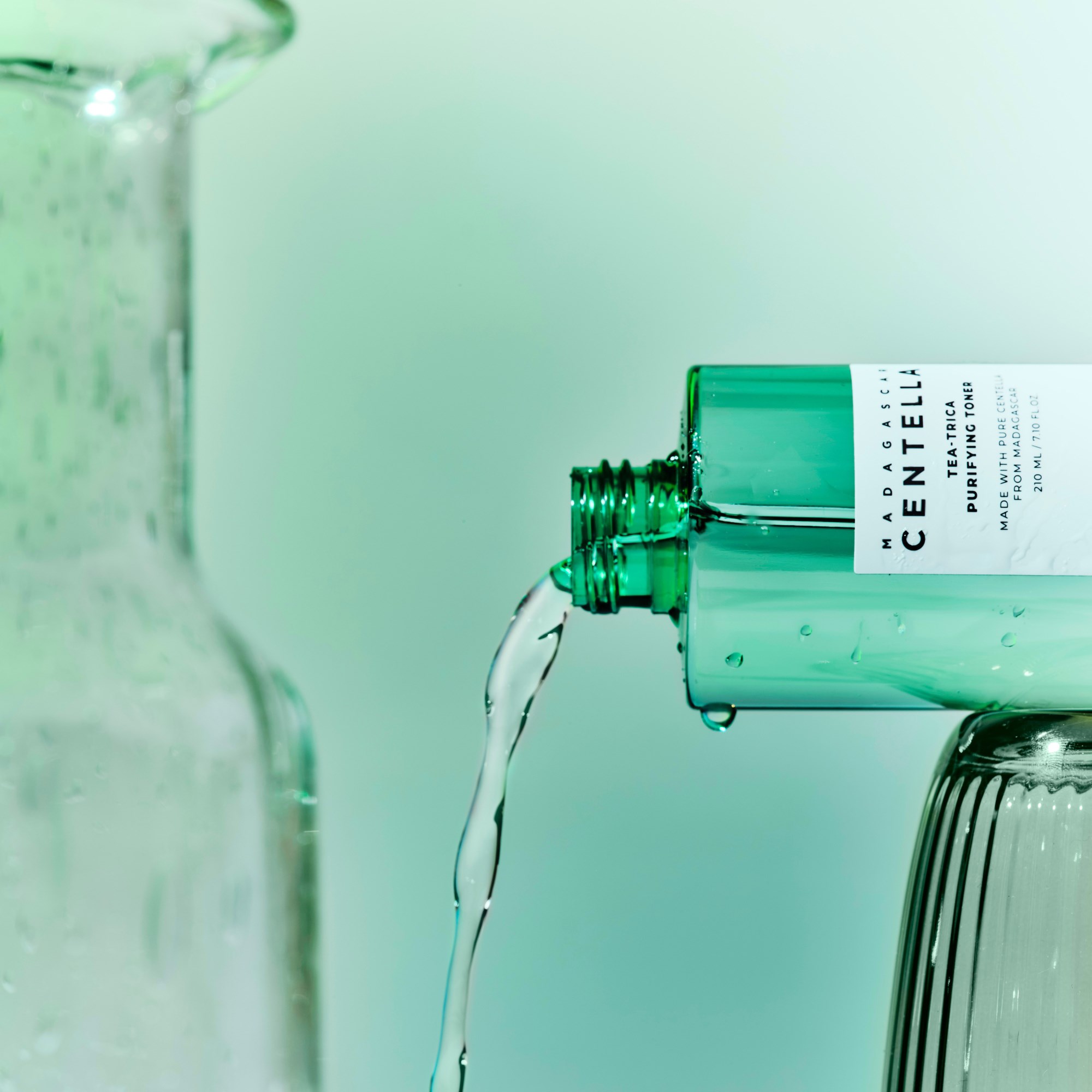 SKIN1004 Madagascar Centella Tea-Trica Purifying Toner 210 ml (obrázok 10)