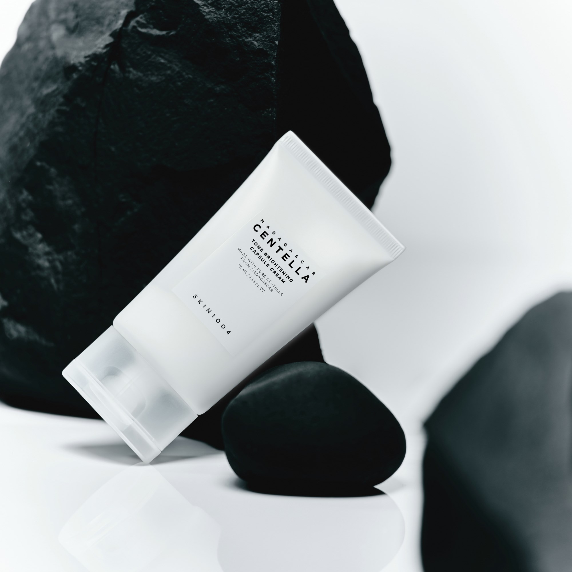 SKIN1004 Madagascar Centella Tone Brightening Capsule Cream 75 ml (obrázok 6)