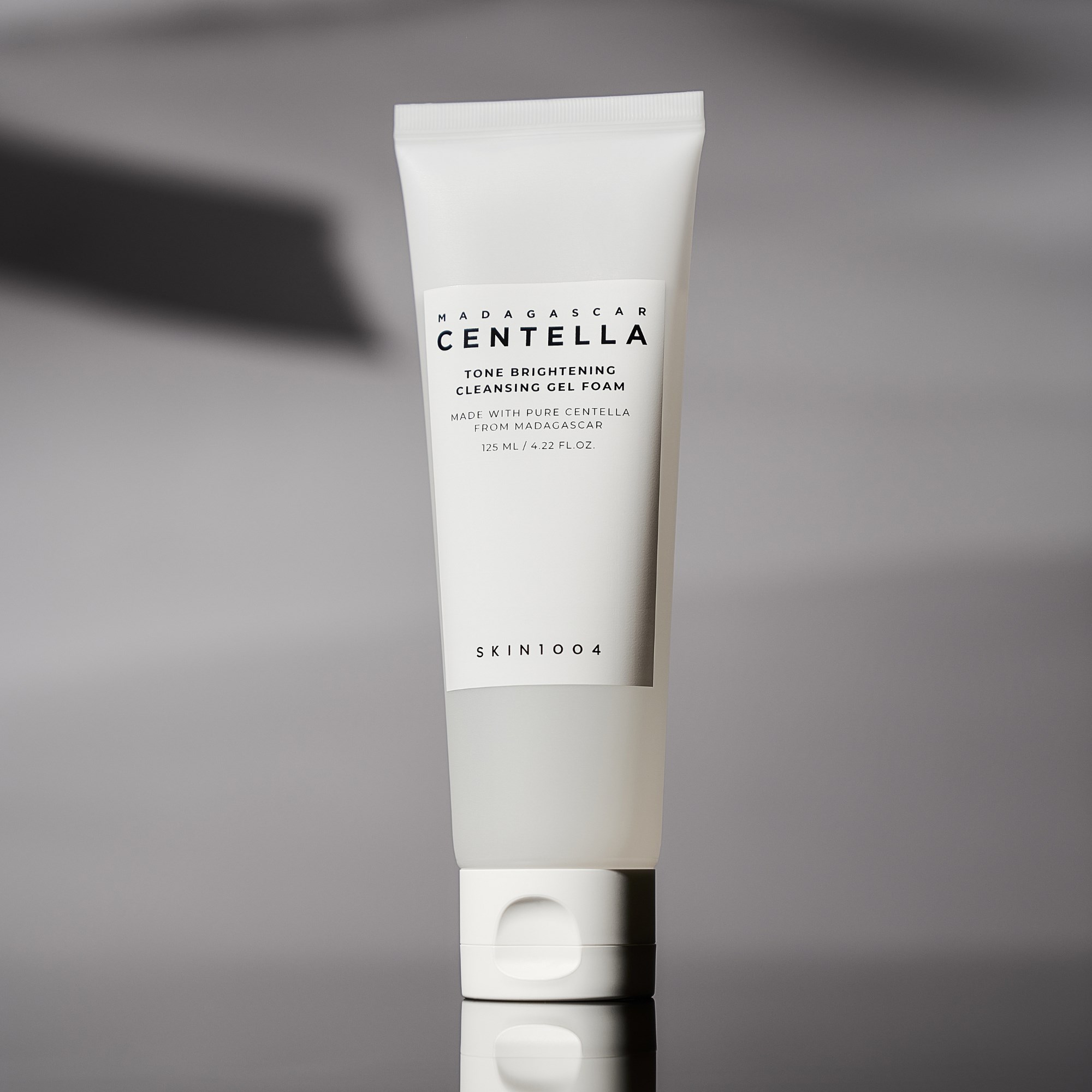 SKIN1004 Madagascar Centella Tone Brightening Cleansing Gel Foam 125 m (obrázok 11)